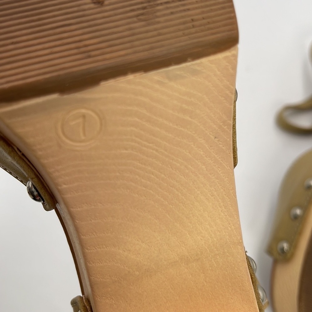 Bucco Shidene Sandal Wood Heels - Picture 5 of 10